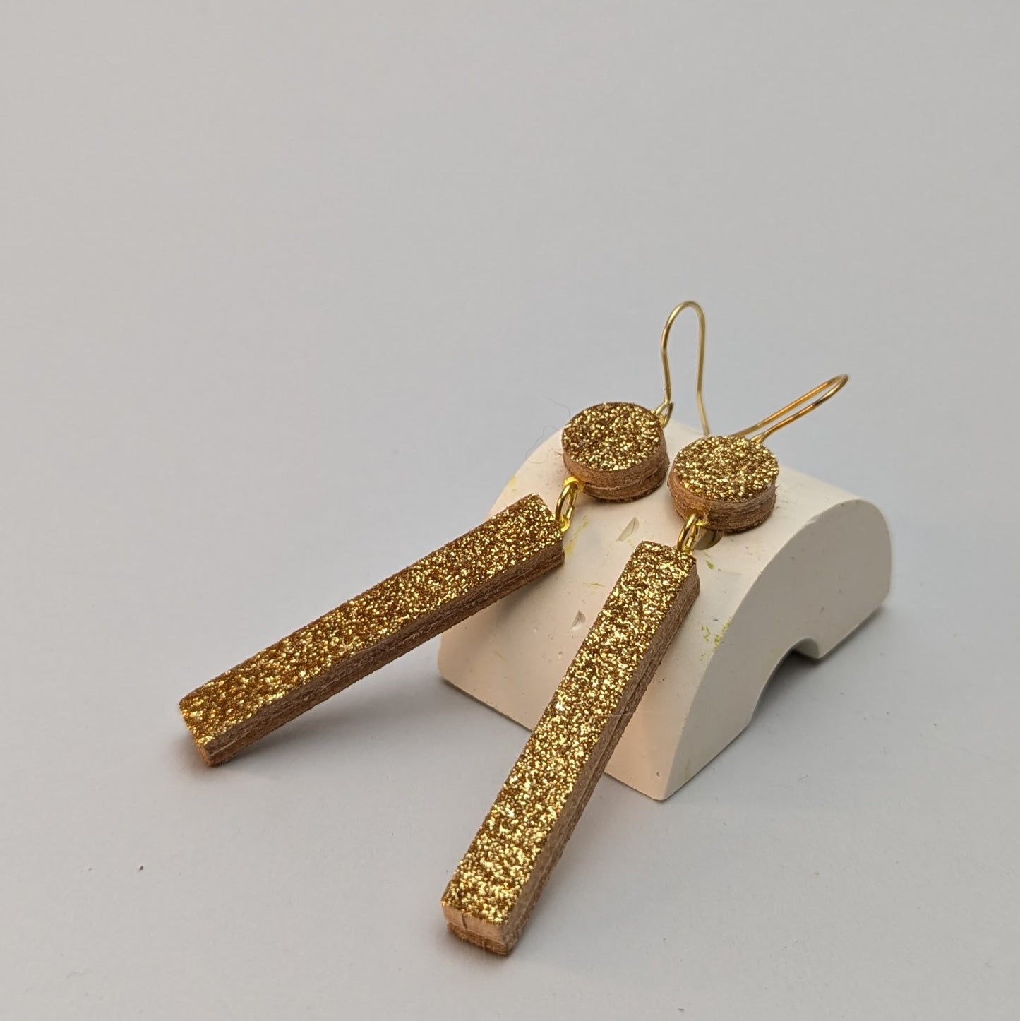 BLOC EARRINGS LONG//GLITTER