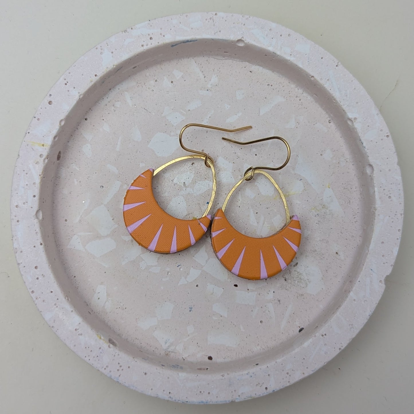 MINI MOON EARRINGS