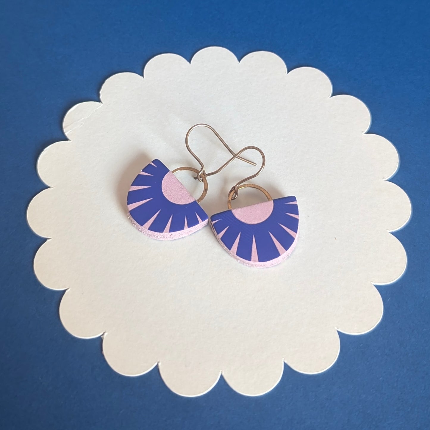 SALE//Fan earrings