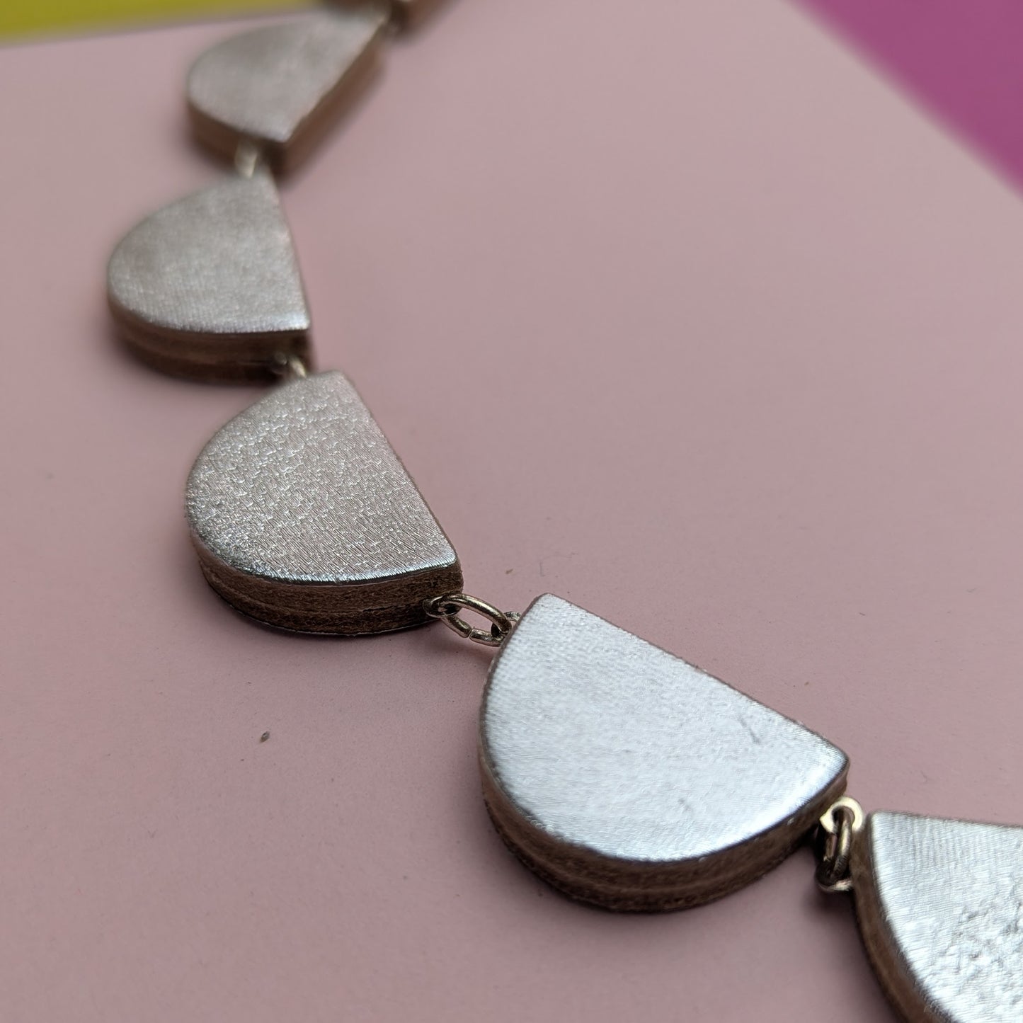 SALE SEMI CIRCLE NECKLACE
