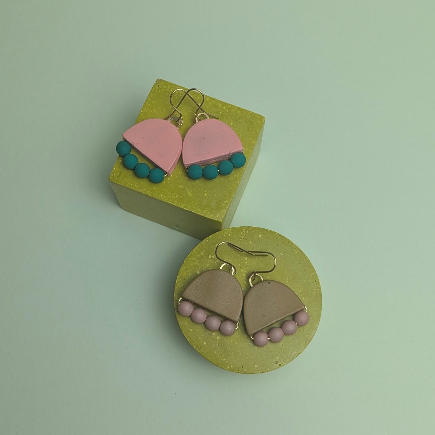 BEADED ARCH EARRINGS