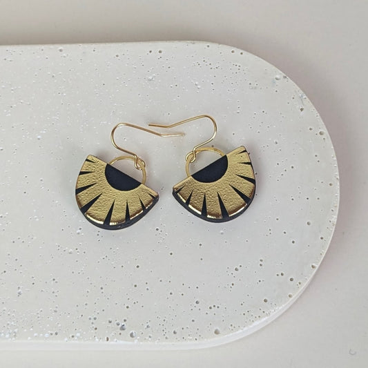 SALE//Fan earrings